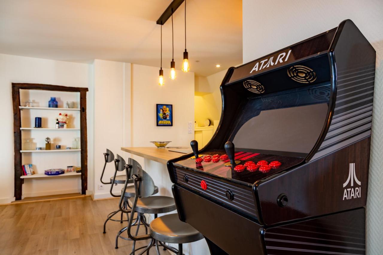 Happy Loft - Centre Historique + Parking Prive Apartment Blois Bagian luar foto