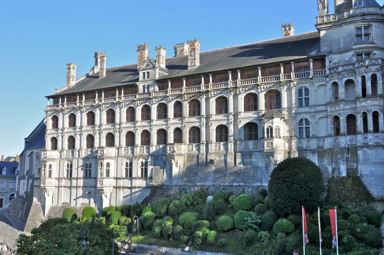 Happy Loft - Centre Historique + Parking Prive Apartment Blois Bagian luar foto