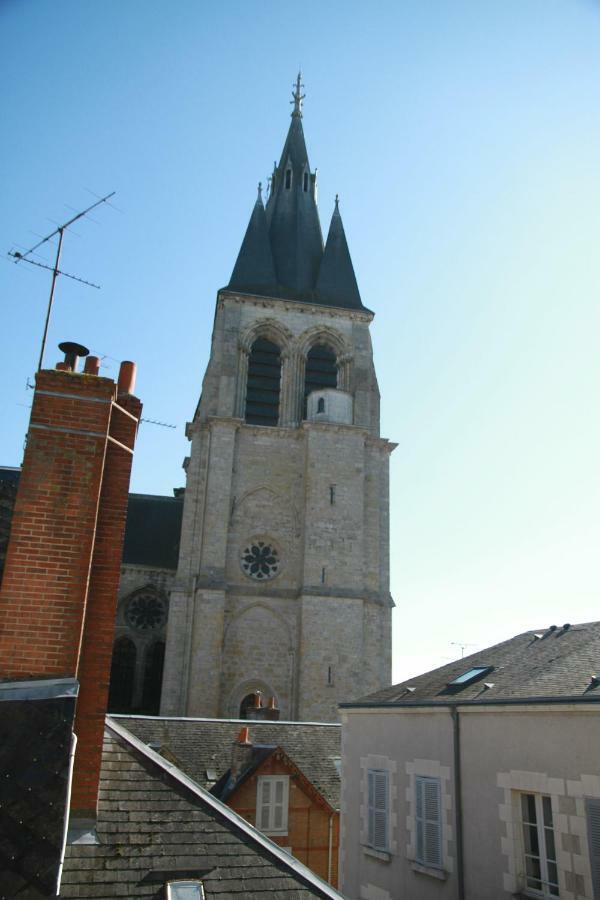 Happy Loft - Centre Historique + Parking Prive Apartment Blois Bagian luar foto